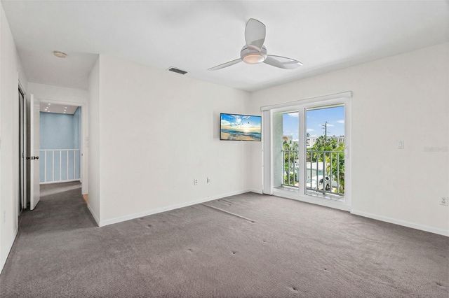 3701 5TH AVENUE 1, Holmes Beach, FL 34217