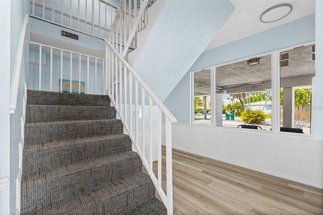 3701 5TH AVENUE 1, Holmes Beach, FL 34217