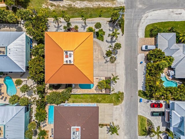 3701 5TH AVENUE 1, Holmes Beach, FL 34217
