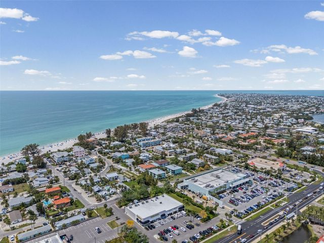 3701 5TH AVENUE 1, Holmes Beach, FL 34217