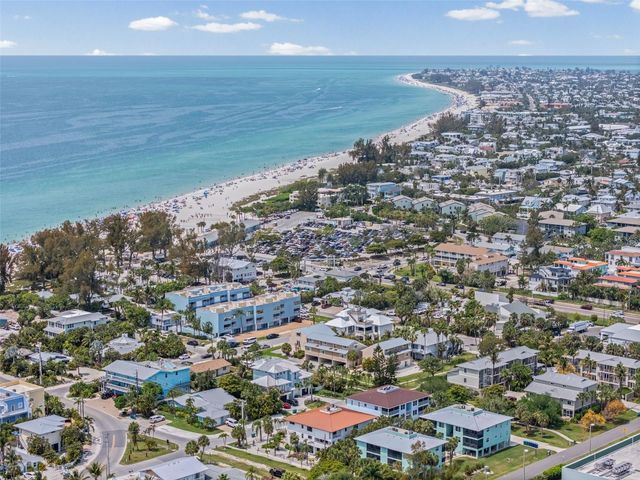 3701 5TH AVENUE 1, Holmes Beach, FL 34217