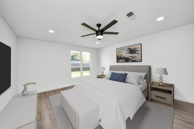 2911 Meadowgrass Lane, Houston, TX 77082