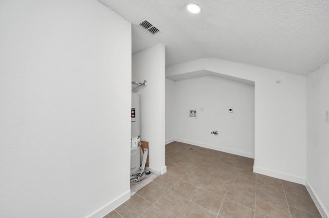 2911 Meadowgrass Lane, Houston, TX 77082