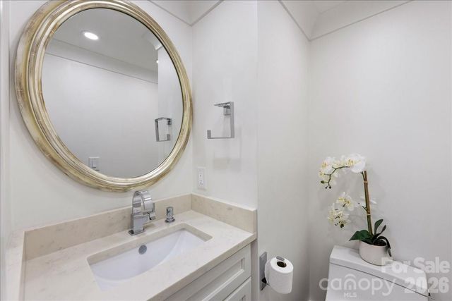 2330 Roswell Avenue A, Charlotte, NC 28207