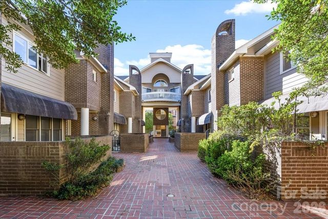 2330 Roswell Avenue A, Charlotte, NC 28207