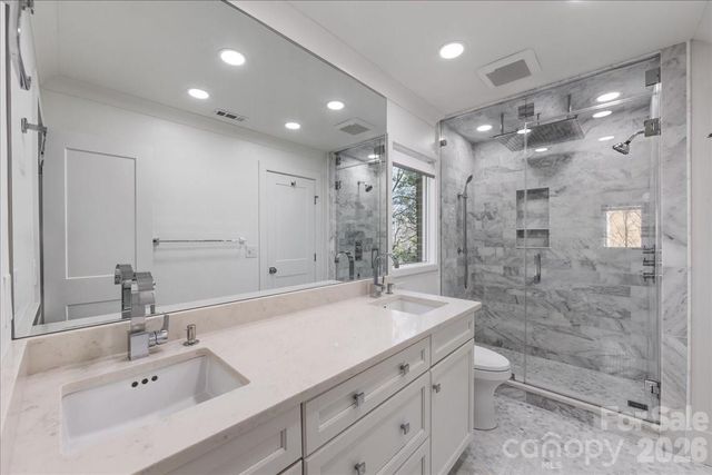 2330 Roswell Avenue A, Charlotte, NC 28207