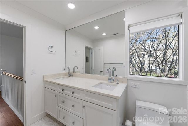 2330 Roswell Avenue A, Charlotte, NC 28207