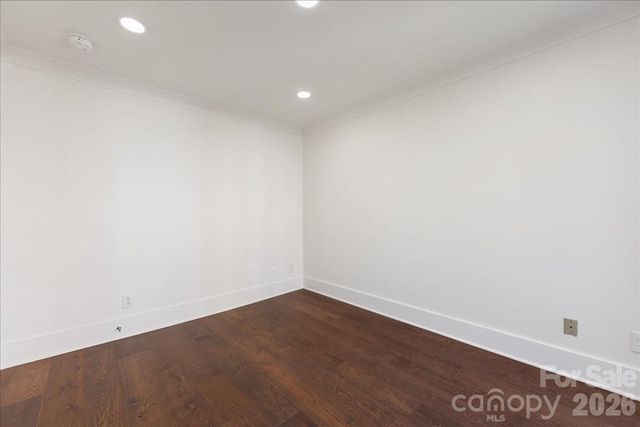 2330 Roswell Avenue A, Charlotte, NC 28207