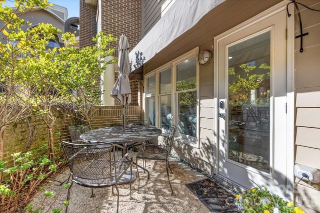 2330 Roswell Avenue A, Charlotte, NC 28207