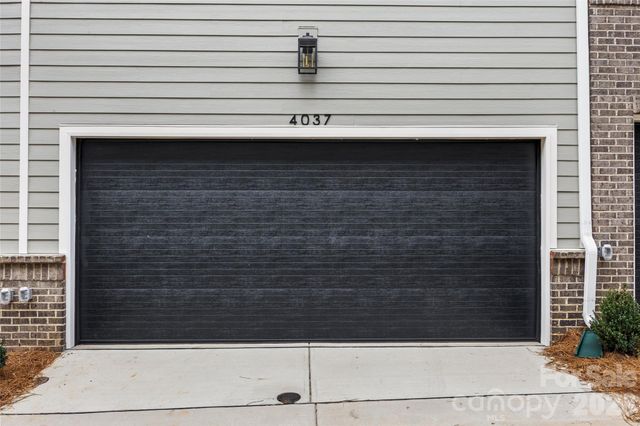 4039 S Tryon Street, Charlotte, NC 28217