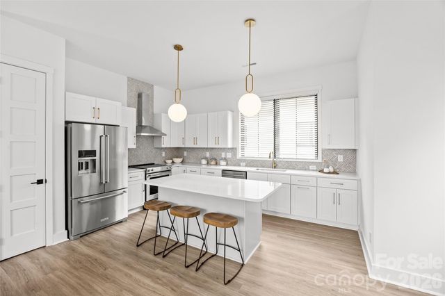 4039 S Tryon Street, Charlotte, NC 28217