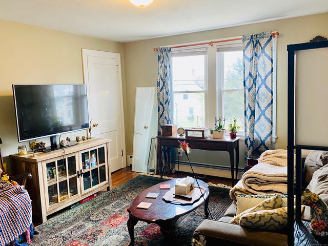46 Faneuil Street, Windsor, CT 06095