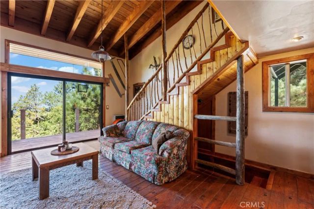 161 N Trails End Road, Green Valley Lake, CA 92341