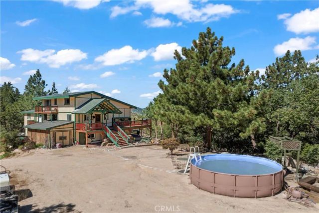 161 N Trails End Road, Green Valley Lake, CA 92341