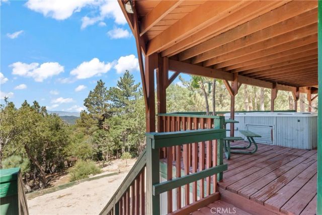161 N Trails End Road, Green Valley Lake, CA 92341