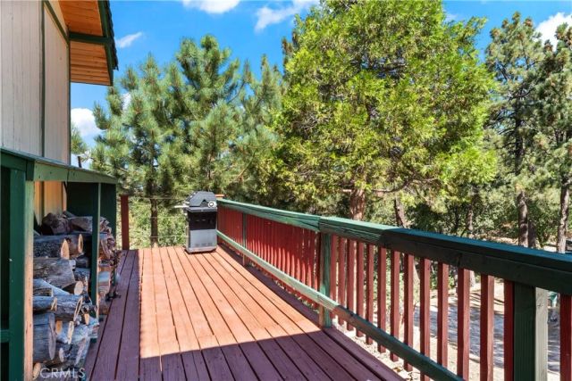 161 N Trails End Road, Green Valley Lake, CA 92341