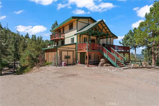 161 N Trails End Road, Green Valley Lake, CA 92341