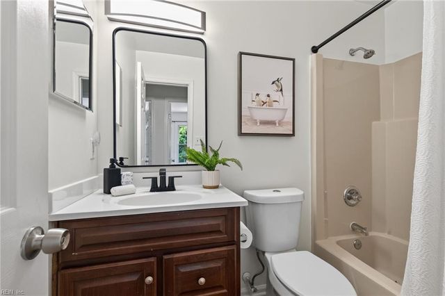 1160 Eppington DR, Virginia Beach, VA 23454