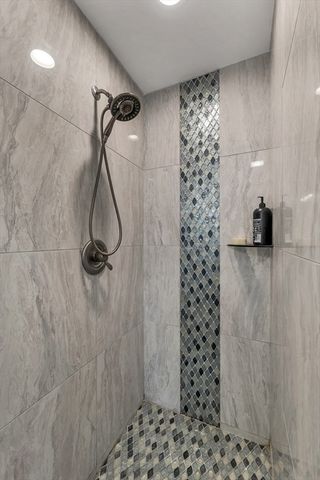 190 Island Path, Hampton, NH 03842