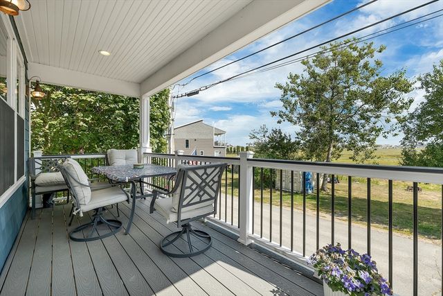 190 Island Path, Hampton, NH 03842