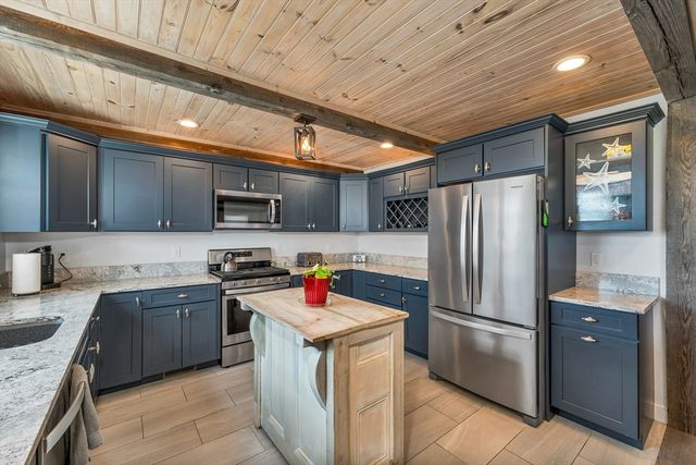190 Island Path, Hampton, NH 03842