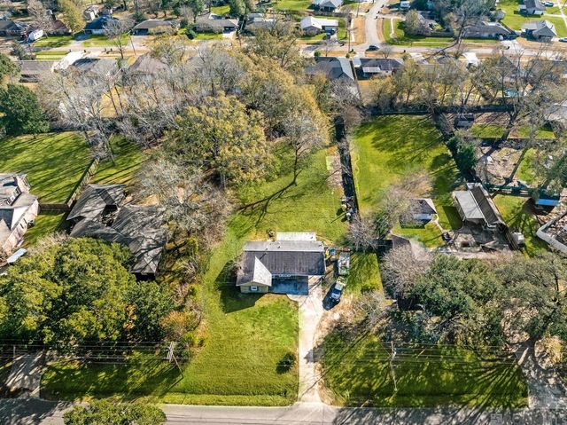 5017 Floynell Dr, Baton Rouge, LA 70809