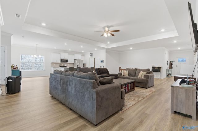 344 Sandy Oak Drive, Harvest, AL 35749