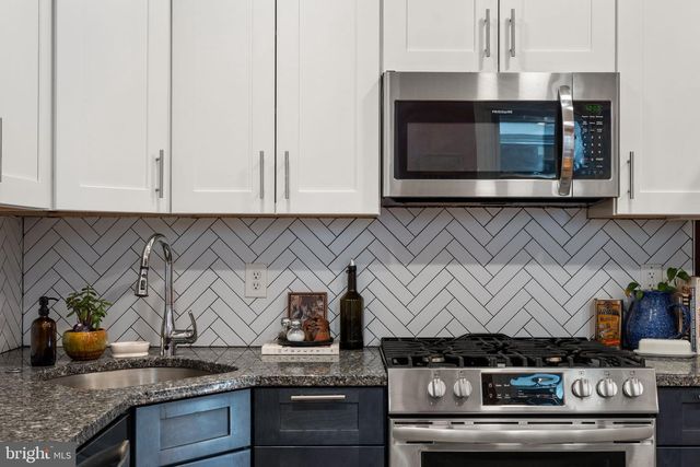 5146 SANSOM ST, Philadelphia, PA 19139
