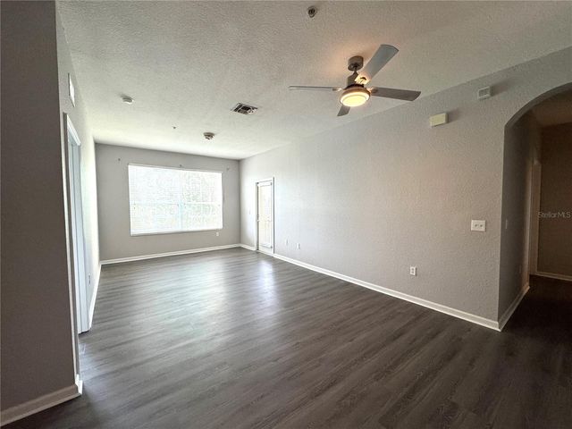 8660 BUCCILLI DRIVE 305, Orlando, FL 32829