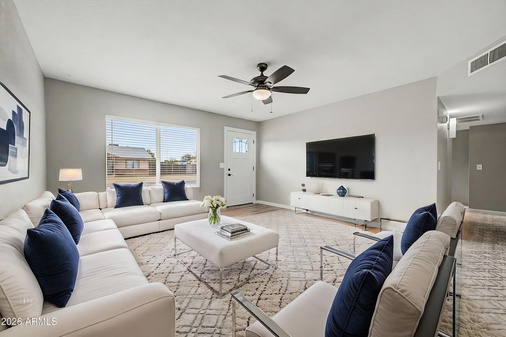 2724 E Holmes Avenue, Mesa, AZ 85204 — photo 5