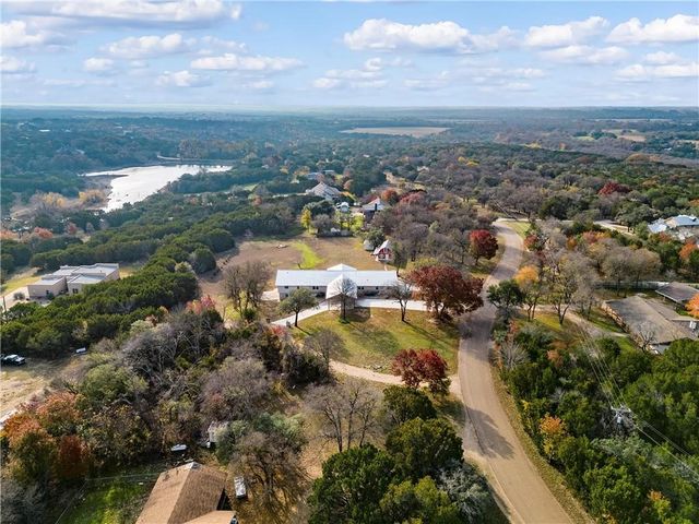 1234 Bend Of The Bosque Road, China Spring, TX 76633