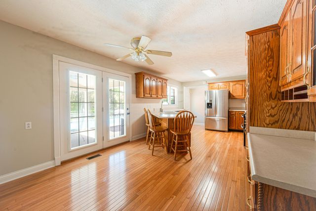 415 S Dogwood Drive, Berea, KY 40403