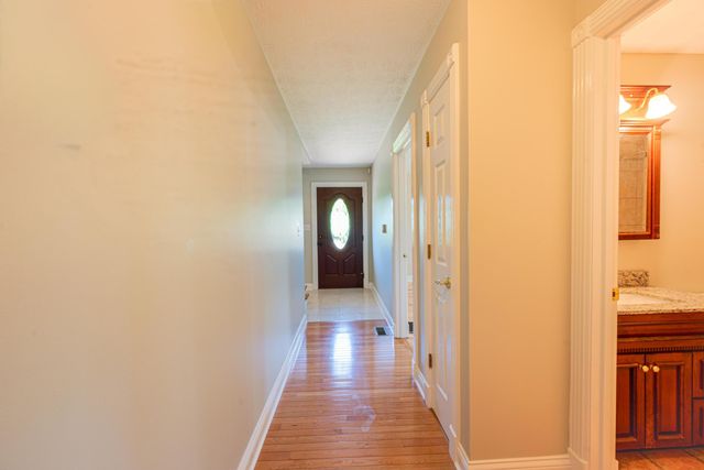 415 S Dogwood Drive, Berea, KY 40403