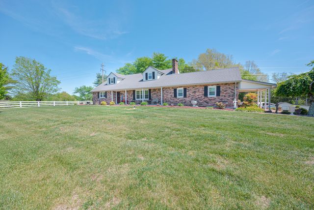 415 S Dogwood Drive, Berea, KY 40403