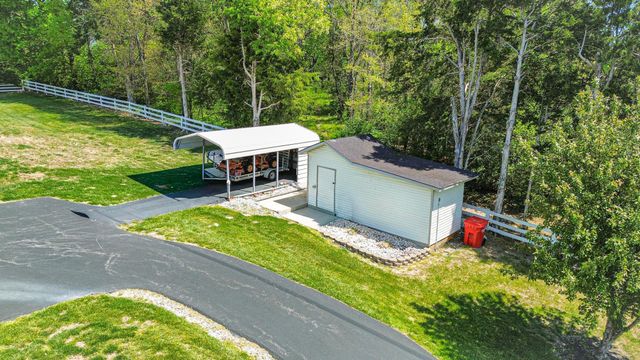 415 S Dogwood Drive, Berea, KY 40403