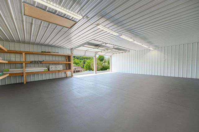 415 S Dogwood Drive, Berea, KY 40403