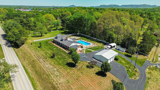 415 S Dogwood Drive, Berea, KY 40403