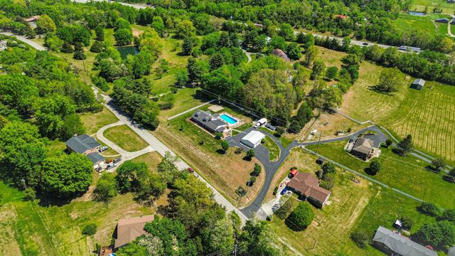 415 S Dogwood Drive, Berea, KY 40403