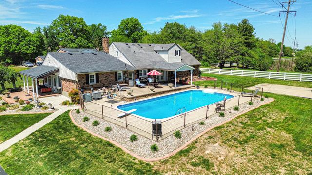 415 S Dogwood Drive, Berea, KY 40403