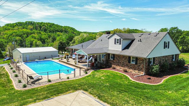 415 S Dogwood Drive, Berea, KY 40403