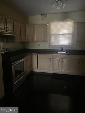 206 W LORRAINE AVE, Baltimore, MD 21211