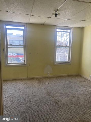 206 W LORRAINE AVE, Baltimore, MD 21211