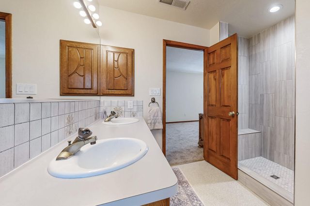 119 STEEPLECHASE Drive, Tijeras, NM 87059