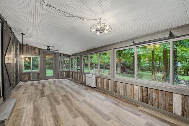 195 Colonial Lane, Dayton, OH 45429