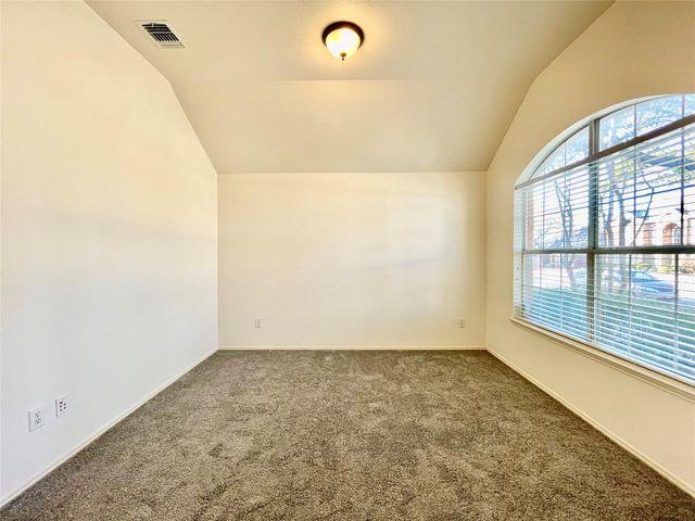 9711 Saddle Drive, Frisco, TX 75035