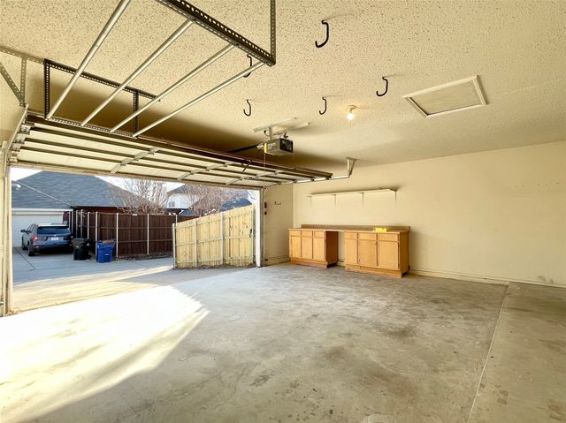 9711 Saddle Drive, Frisco, TX 75035