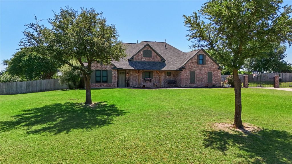 3052 Keri Lane, Midlothian, TX 76065