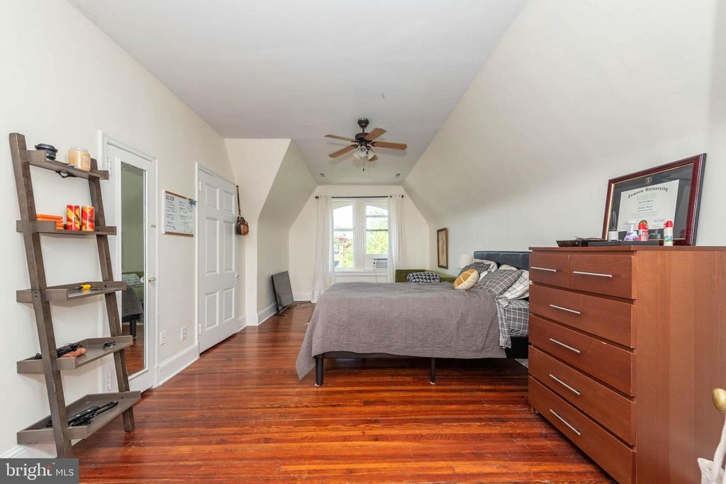 Image 41 of property listing at 1801 EUTAW PL, Baltimore, MD 21217