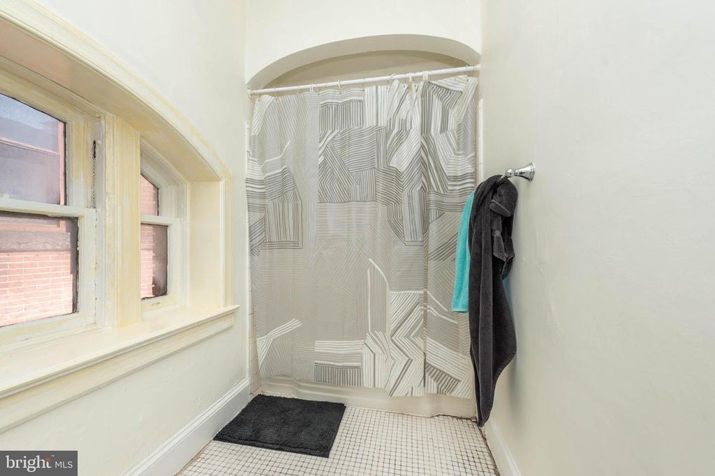 Image 43 of property listing at 1801 EUTAW PL, Baltimore, MD 21217