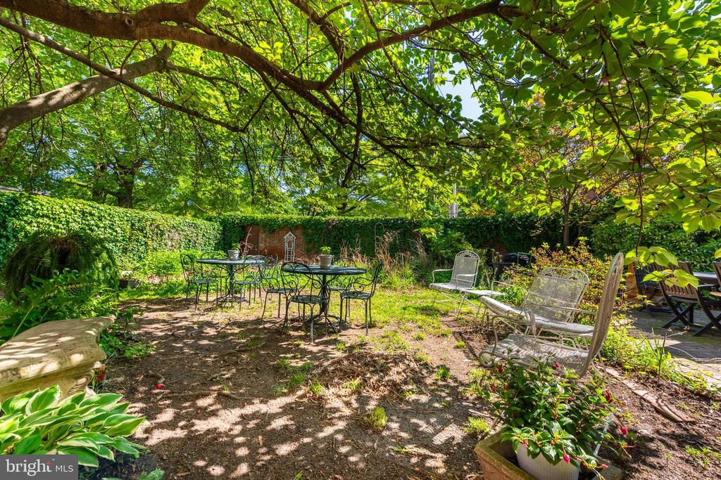 Image 49 of property listing at 1801 EUTAW PL, Baltimore, MD 21217